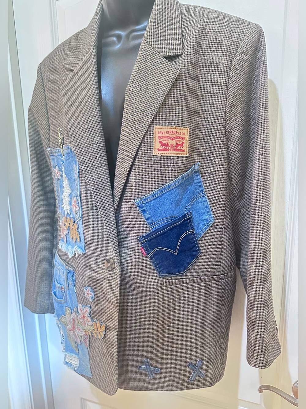 Upcycled Patchwork Embellished Brown plaid Blazer with Denim Accents size 16W - Picture 3 of 4